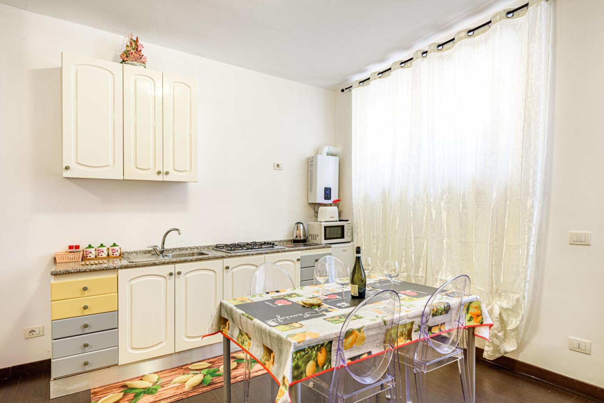 Deluxe Apartments Pantheon ローマ エクステリア 写真